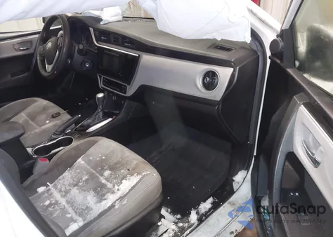 2019 Toyota Corolla Le z USA, uszkodzony, nr VIN 5YFBURHE1KP909570